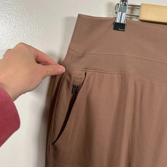 Athleta Venice Jogger Pants Size XL Rustic Brown Travel Comfy Athletic Casual - Picture 5 of 13